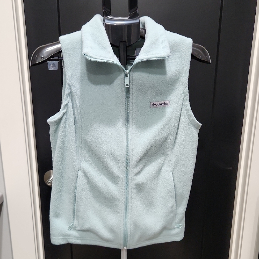 Columbia Soft Aqua Fleece Vest